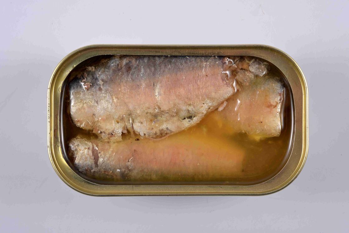 Los pescados conservados sodio bajo de la sardina en el aceite, sal embalaron los alimentos de preparación rápida de las sardinas