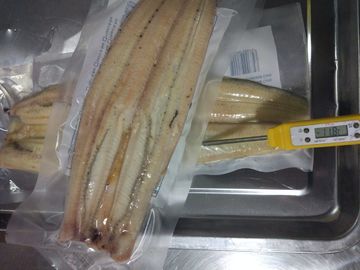 Anguila cultivada asada congelada Unagi Kabayaki sin la salsa de soja ningunos MSG