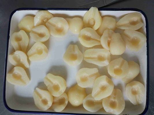 Peras enlatadas en forma de medio fresco Tipo de cultivo de OGM Brix OGM 14-17% O 18-20% 10mg de sodio