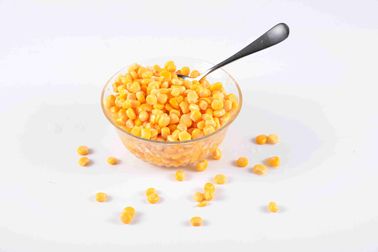 Maíz dulce enlatado de grano entero Sabor dulce Maíz dulce fresco Perfecto para cualquier plato