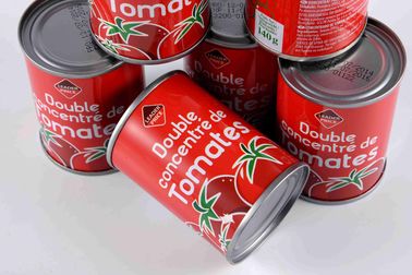 Extracto de tomate enlatado conveniente para servir como sugerencias o como una salsa para bocadillos