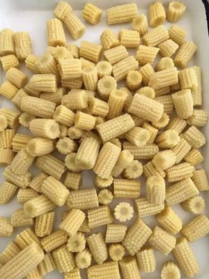 Texturas blandas enlatadas de maíz dulce de color amarillo envasado al vacío